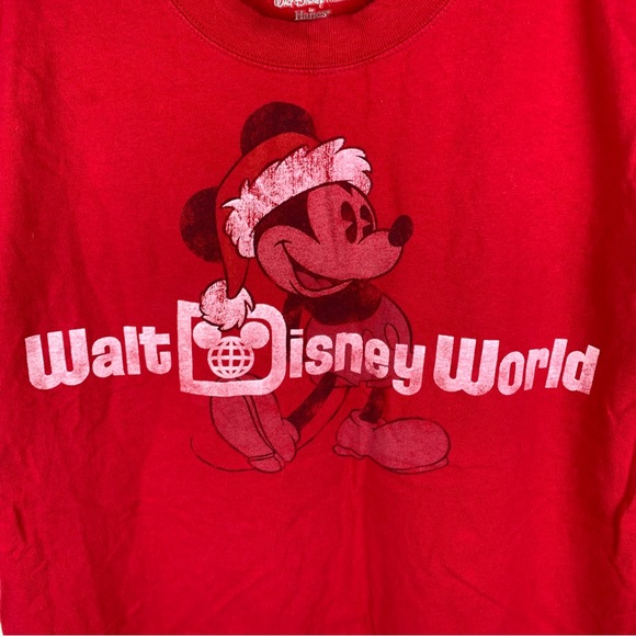 Walt Disney World Mickey Mouse Shirt Christmas Theme Red Adult Unisex Large - Picture 4 of 4